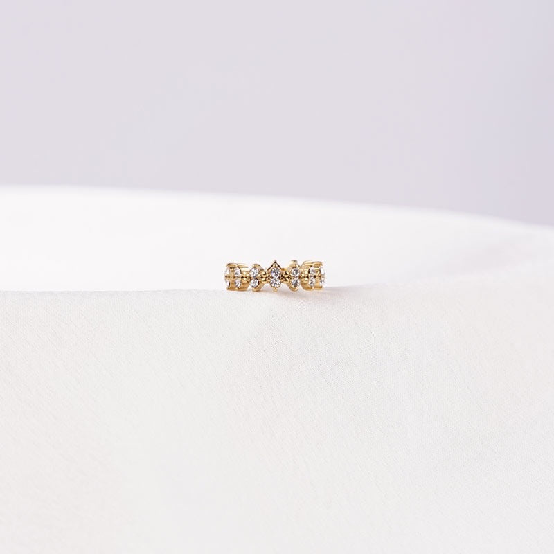 Spike Daphnea Edelstahl Earcuff