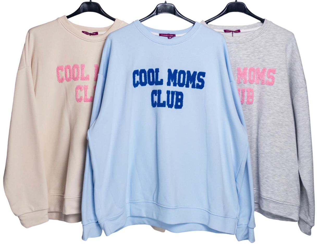COOL MOMS CLUB Sweatshirt